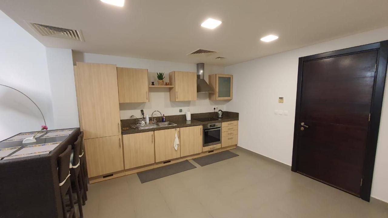 Comfy Stays Sea View Apartments At Deadsea Samarah Resort Sweimeh Eksteriør billede