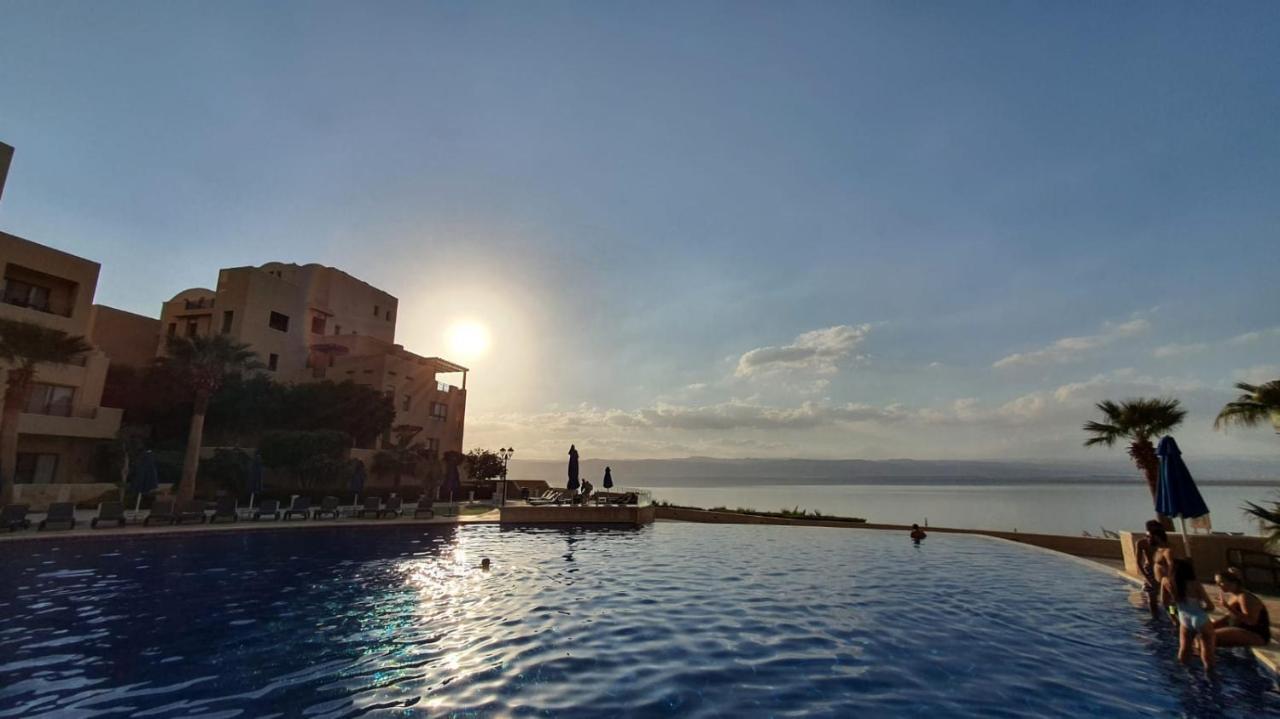 Comfy Stays Sea View Apartments At Deadsea Samarah Resort Sweimeh Eksteriør billede