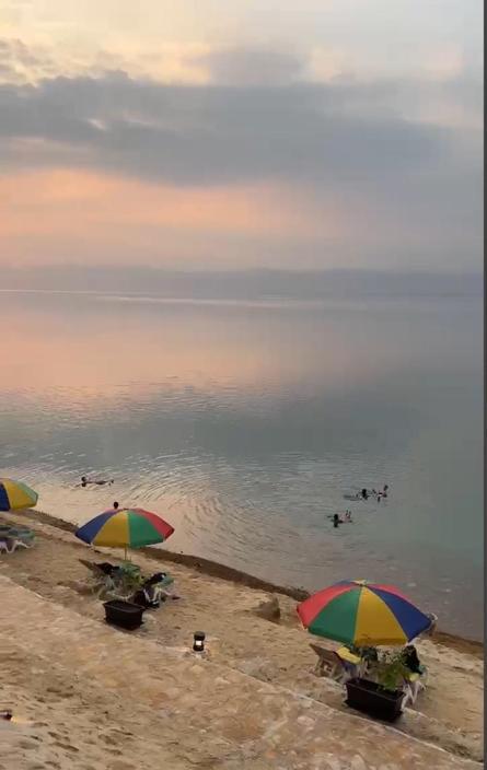 Comfy Stays Sea View Apartments At Deadsea Samarah Resort Sweimeh Eksteriør billede